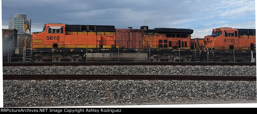 BNSF 5610